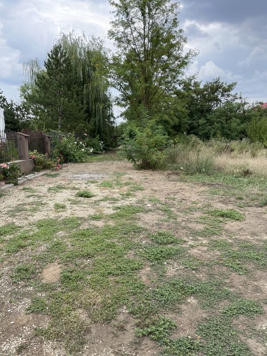 Vand/Asociere Teren - 3774 mp Intravilan Peris/Padurea Scrovistea