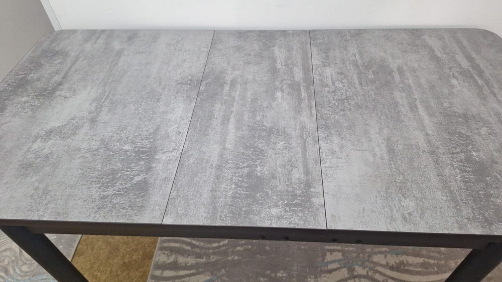 Кухонный стол сатылады