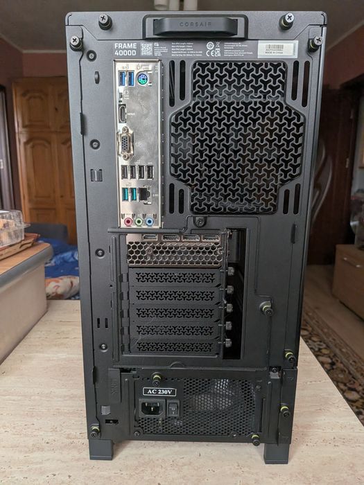 Vând PC Gaming RTX 5060 Ryzen 5 7600x