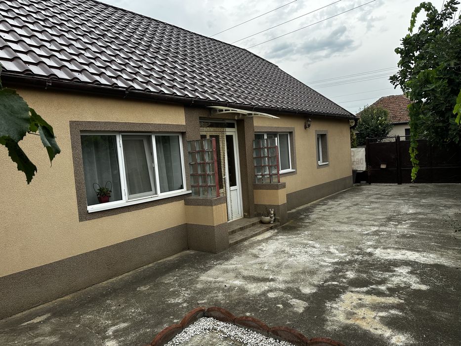 Casa de vanzare in Curtici