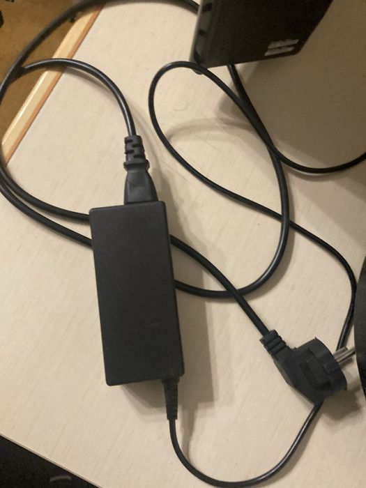 продаю телевизор SONY