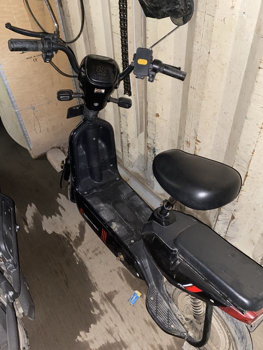 Demansh skuter garant