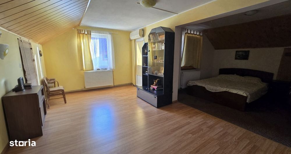Otopeni vila si teren 878 mp / gradina matura