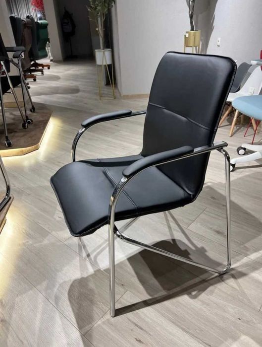 Стул посетительский SAMBA black