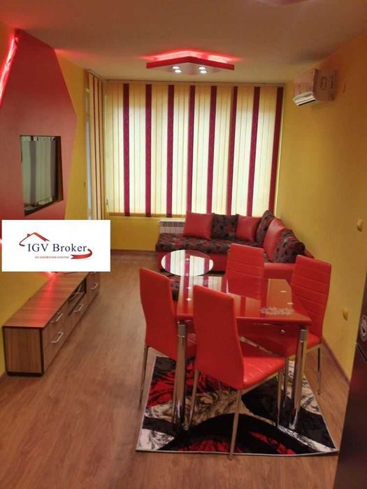 Двустаен апартамент в Зона Б19