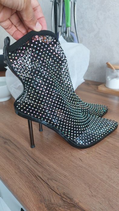 Женские туфли в сеточку