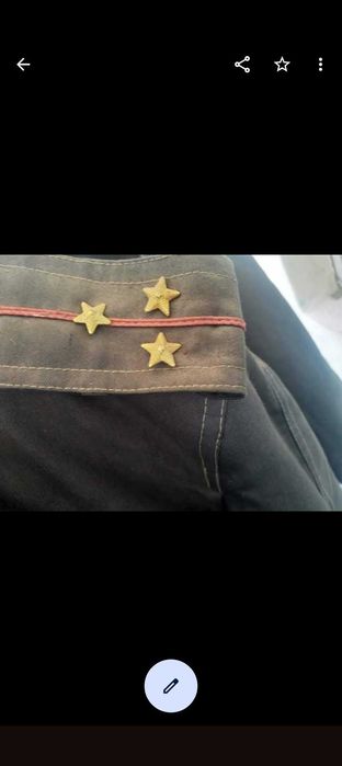 Парадни обувки и милиционерски флифери