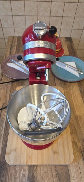 Mixer robot KitchenAid 4.8 litri empire red accesorii garantie 2030