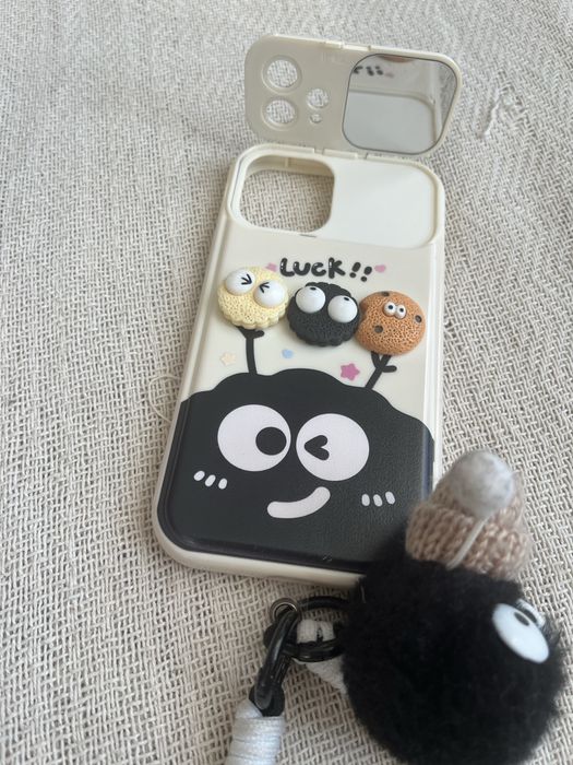 Калъфи за iphone 12