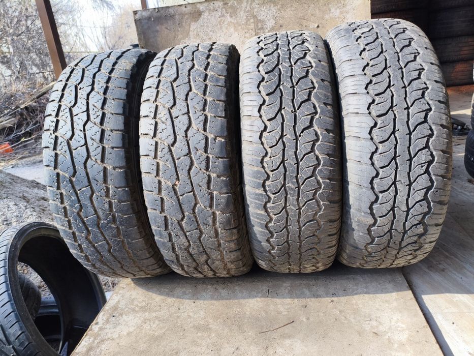 265 70 R16 Комплект 4шт АТ. Шины