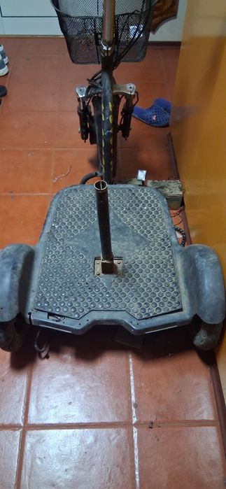 Продавам Електрическа триколка за София