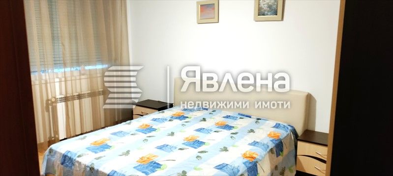 Дава се под наем Тристаен апартамент в София, Оборище - 100 кв.м за 1000 € - Снимка #4