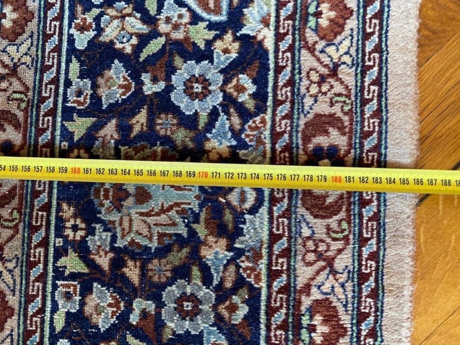 Covor persan iranian, executat manual, nod cu nod, lana