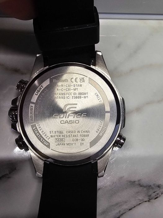 Часовник Casio Edifice