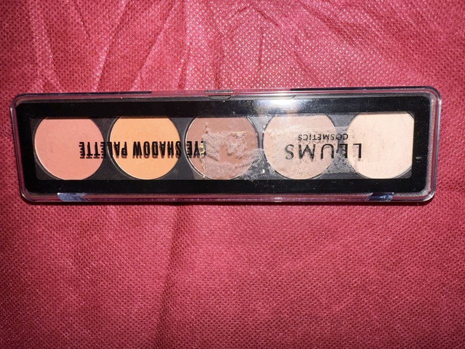 Гримове с първата поръчка подарък лентички за мазна кожа(първа снимка)