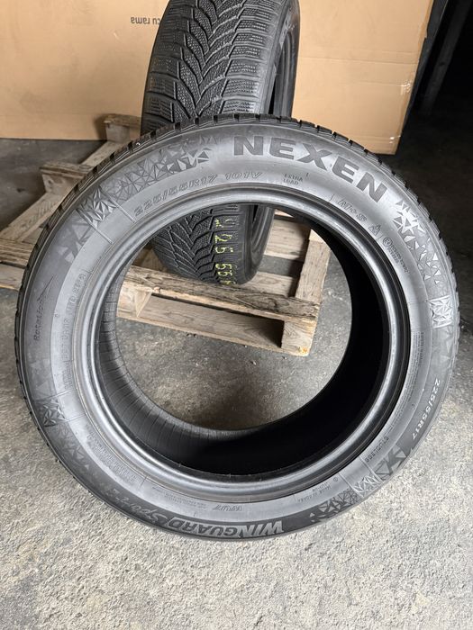 4 anvelope iarna 225/55/17 Nexen 6.5-6.8 mm!