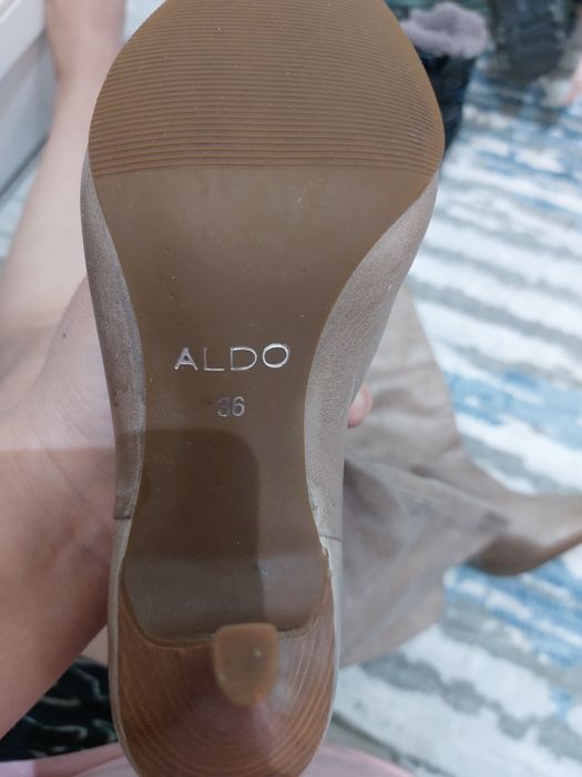 Женские сапоги б/у aldo