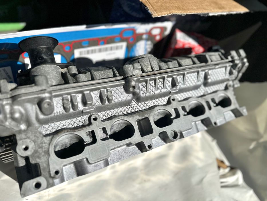 Ревизирана цилиндрова глава за Volvo 2.4i 140/170 к.с