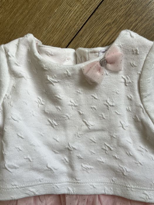 Нова детска рокля с размер 62