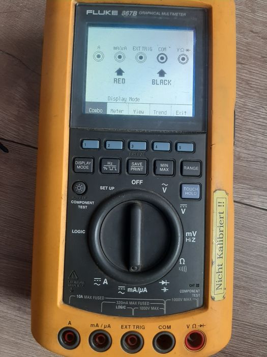 Графичен мултиметър FLUKE 867B