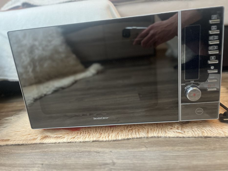 Микровълнова печка с грил SilverCrest