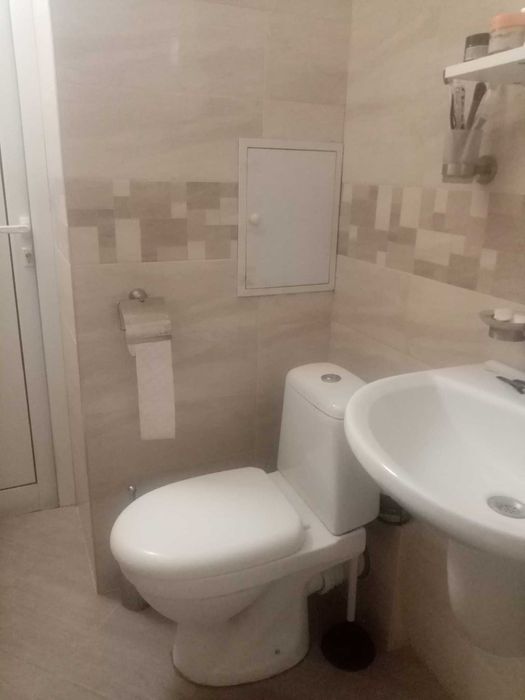 Дава се под наем Двустаен апартамент в Перник, Изток - 64 кв.м за 448.8 € - Снимка #13