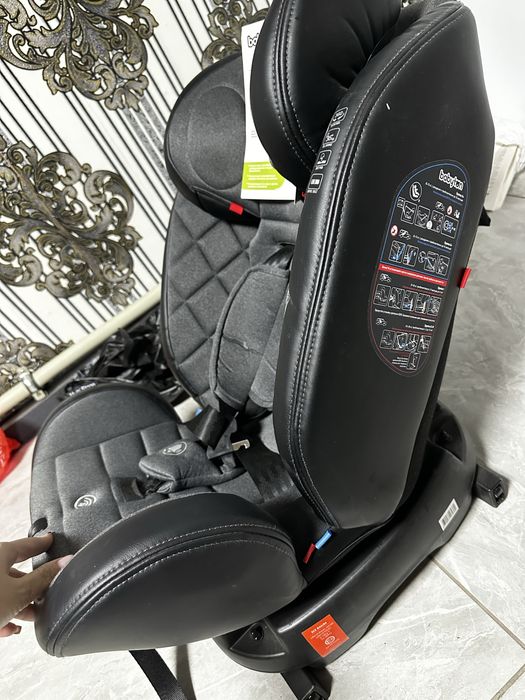 Автолкресло в машину