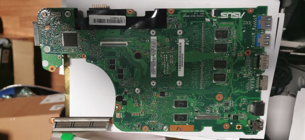 Placa de Baza Laptop Asus x555qg