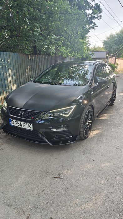 SEAT CUPRA ST 300  2018