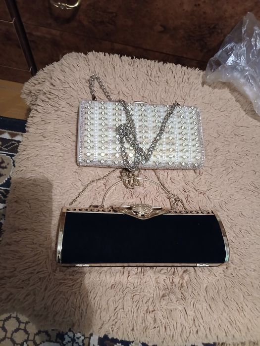 Сумочки,косметички.