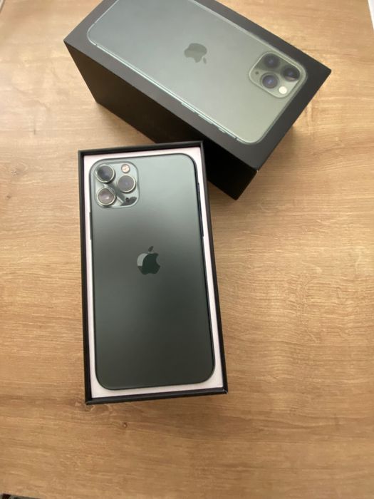 iPhone в отличном внешнем состоянии