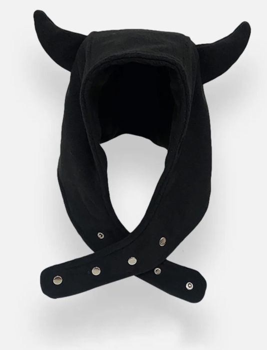 Шапка-капюшон с рожками