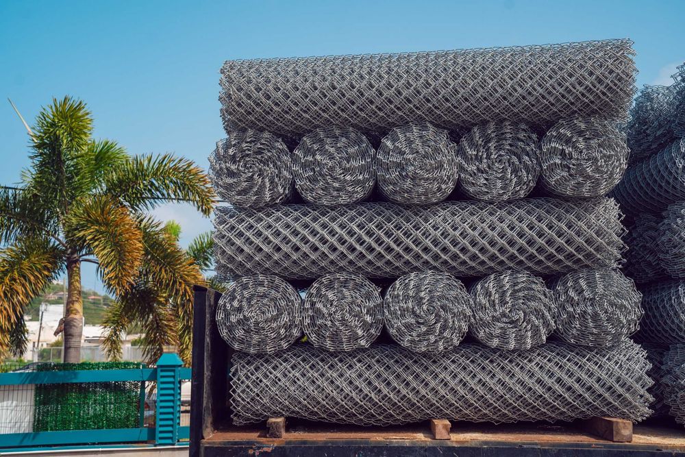 Поцинкована оградна мрежа от производител