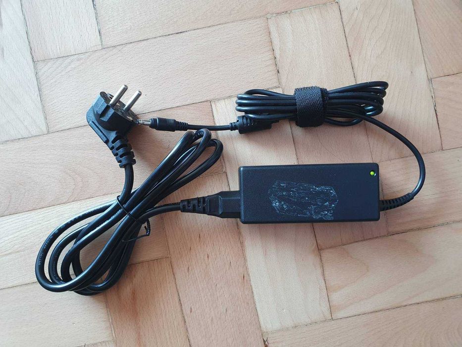 Лаптоп HP с преинсталилан Windows