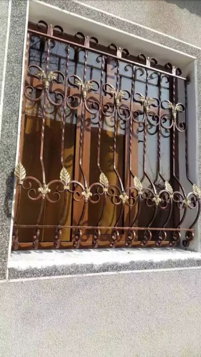 buyurtma asosida temir panjaralar yasaymiz. принимаем ришоткына заказы