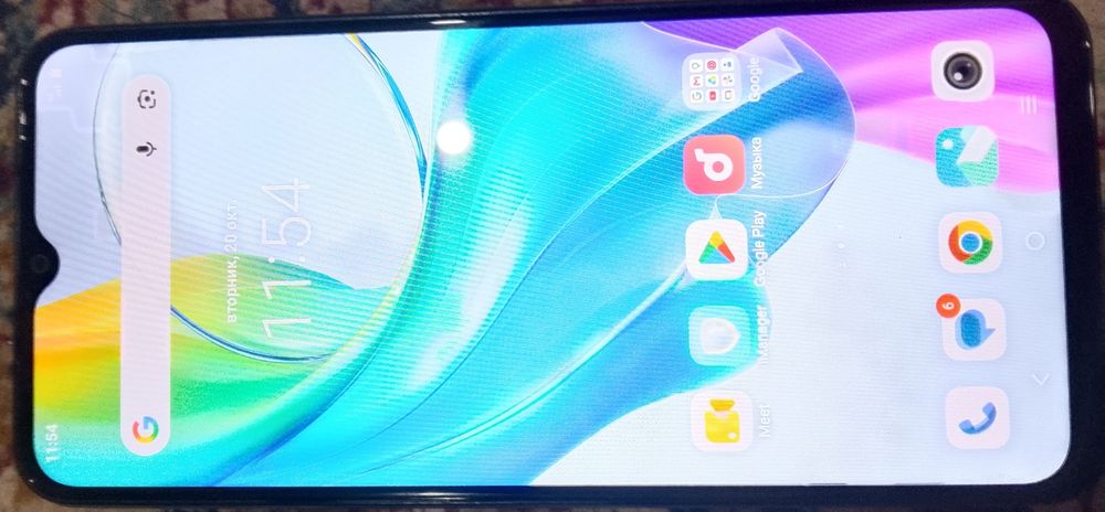 Телефон Vivo Y 03