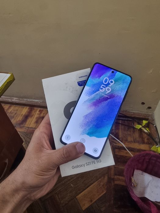 Samsung S21Fe 8/128gb ideal iwlawi zur aybi yuq tozza telefon