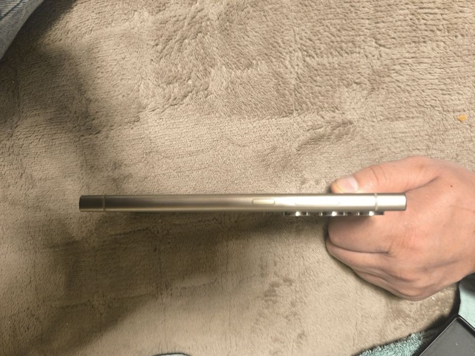 Самсунг С24 ультра