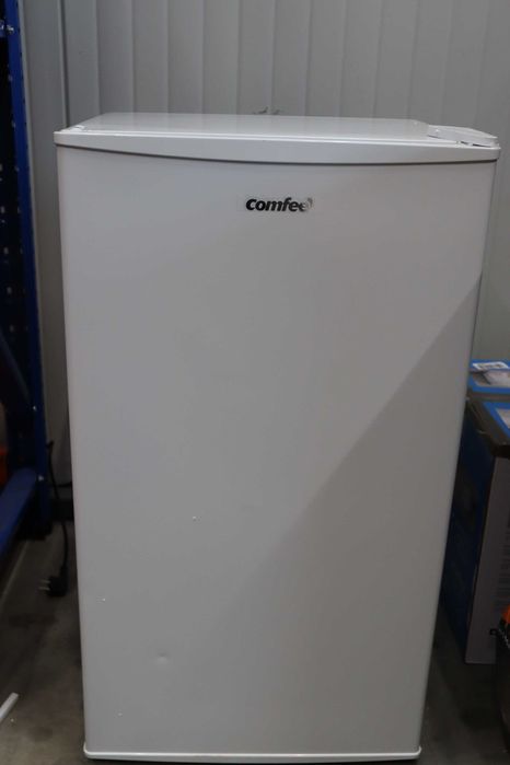 Хладилник Comfee RCD93WH2(E) 93L 86см Лек транспортен дефект