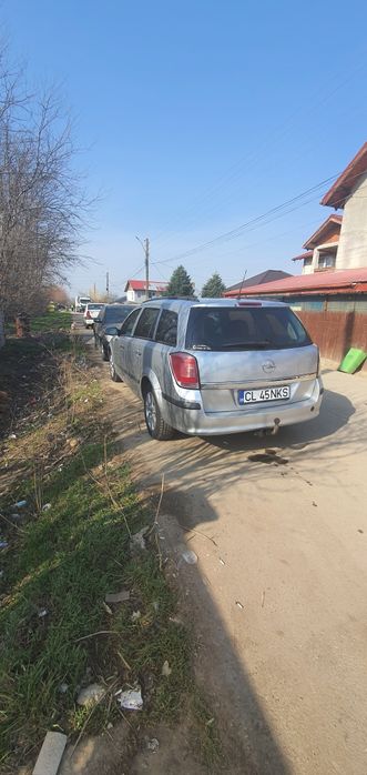 Vând Opel astra h motor 1.4 benzina