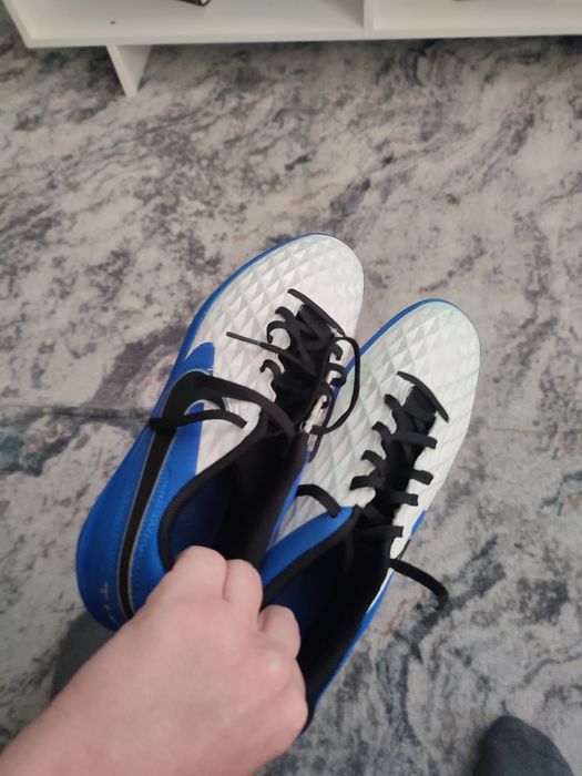 Футбольная обувь.