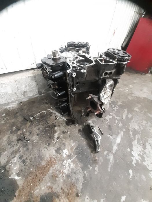 Двигатель Нисан Сифиро