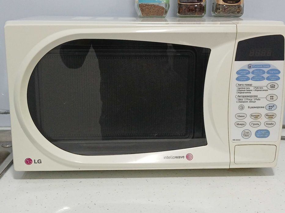 Продаётся микроволновка