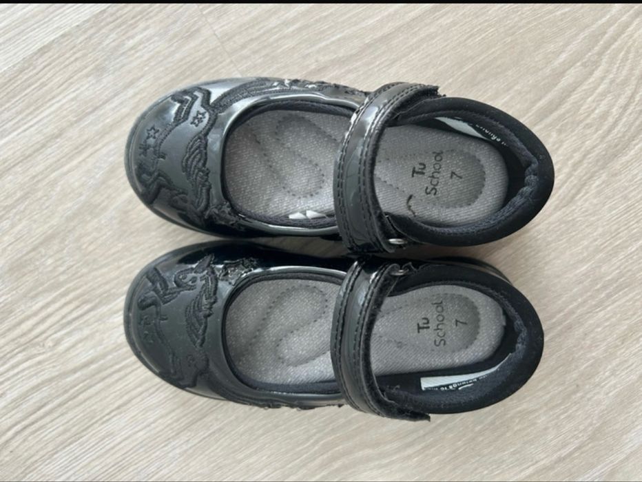 Pantofi piele naturala marimea 25