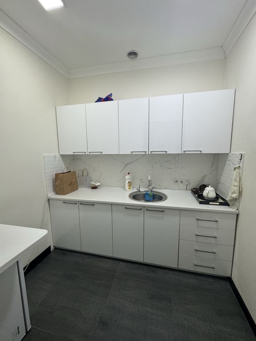 Продается коммерческое помещение, Алайский