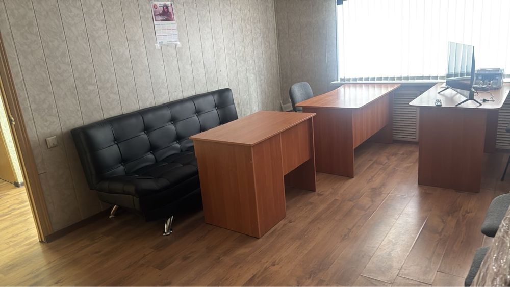 Продам офисную мебель