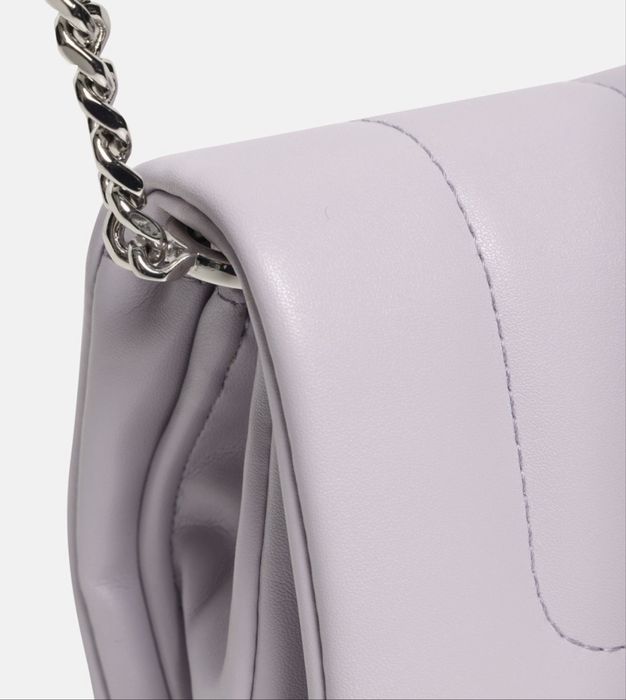 Clutch Boss Black original, nou cu etichetă – lanț & logo sigilate