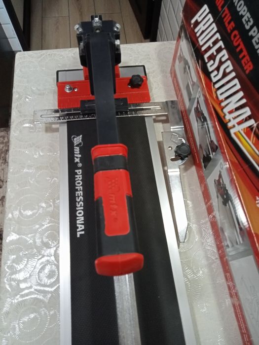 Плиткорез профи б/у 600мм.