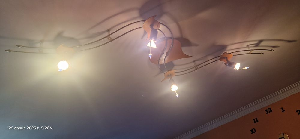 Полюлей 4  лампи