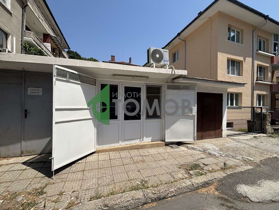 Дава се под наем Магазин в Стара Загора, Център - 20 кв.м за 255 € - Снимка #4